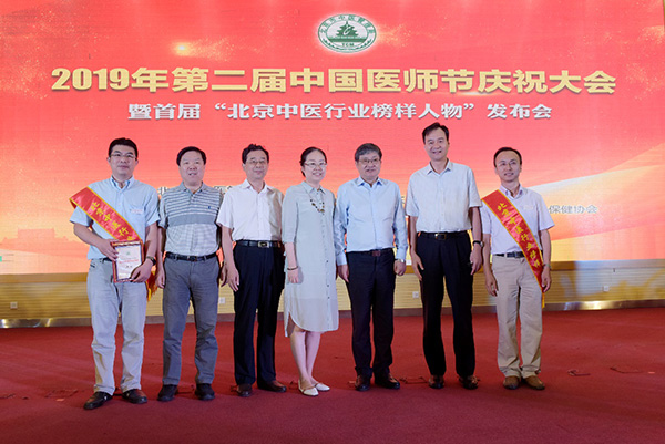 图片22.jpg 图片22.jpg