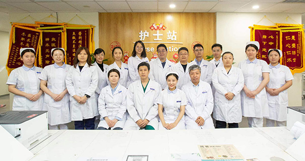 合影3.jpg